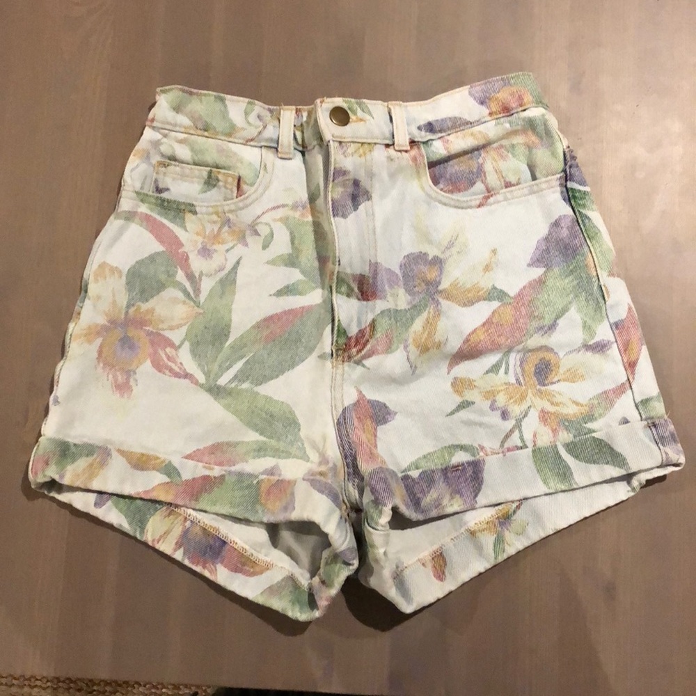 American Apparel Floral Jean Shorts size 29/8